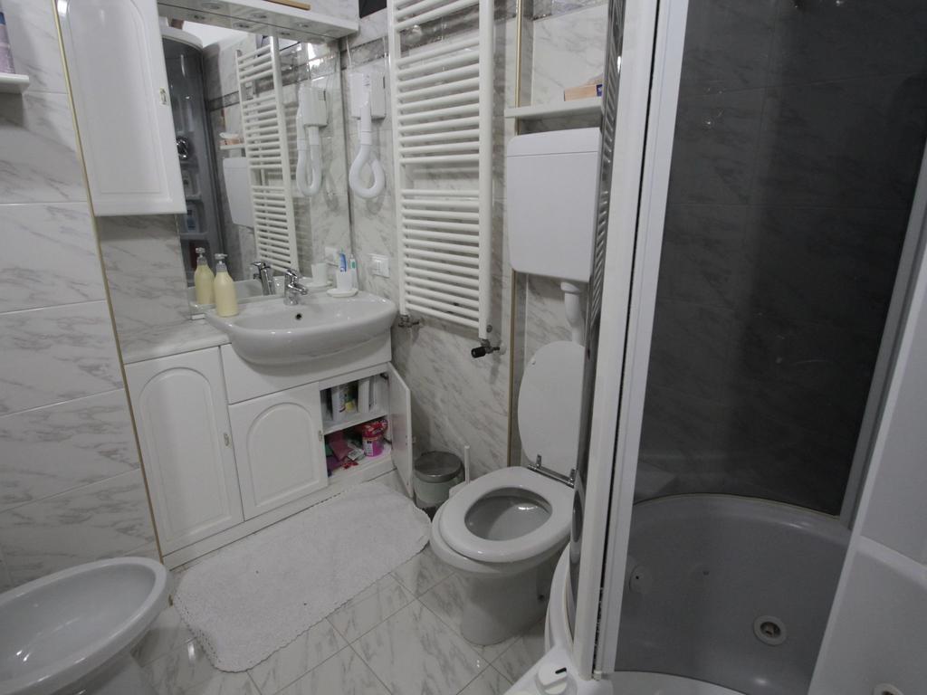 Tranquil Holiday Home In Livigno Italy Near Ski Area מראה חיצוני תמונה